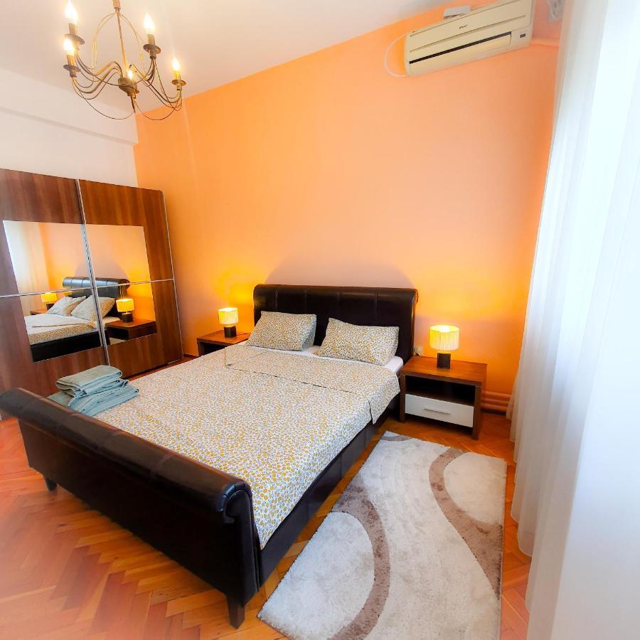 City Center Apartment Bucarest Extérieur photo