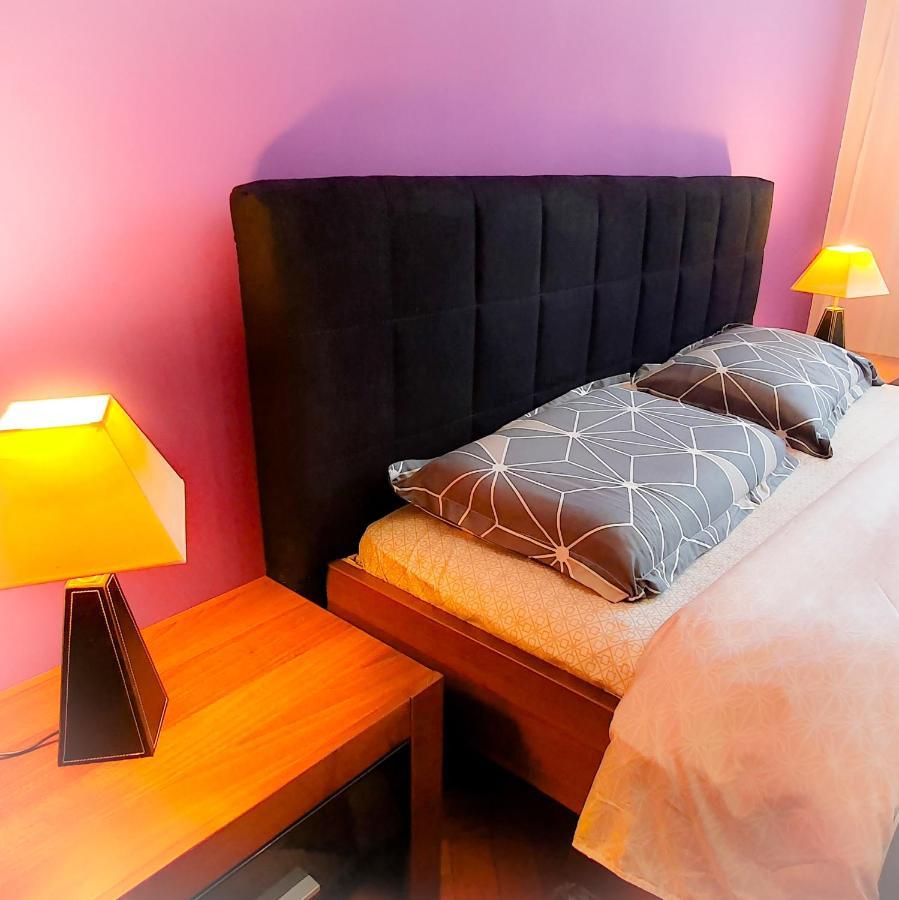 City Center Apartment Bucarest Extérieur photo